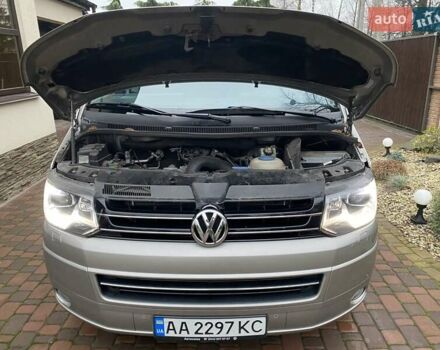 Бежевий Фольксваген Мультиван, об'ємом двигуна 1.98 л та пробігом 206 тис. км за 28500 $, фото 55 на Automoto.ua