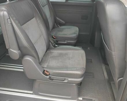 Бежевый Фольксваген Мультиван, объемом двигателя 1.97 л и пробегом 253 тыс. км за 23200 $, фото 8 на Automoto.ua