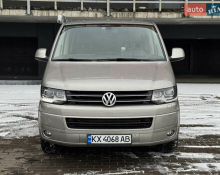 Бежевий Фольксваген Мультиван, об'ємом двигуна 1.97 л та пробігом 103 тис. км за 34500 $, фото 1 на Automoto.ua