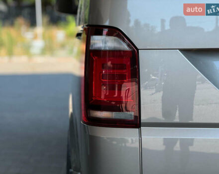 Бежевый Фольксваген Мультиван, объемом двигателя 1.97 л и пробегом 193 тыс. км за 52000 $, фото 11 на Automoto.ua