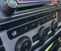 Бежевий Фольксваген Мультиван, об'ємом двигуна 1.98 л та пробігом 199 тис. км за 44000 $, фото 21 на Automoto.ua