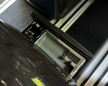 Бежевый Фольксваген Мультиван, объемом двигателя 1.97 л и пробегом 193 тыс. км за 52000 $, фото 30 на Automoto.ua