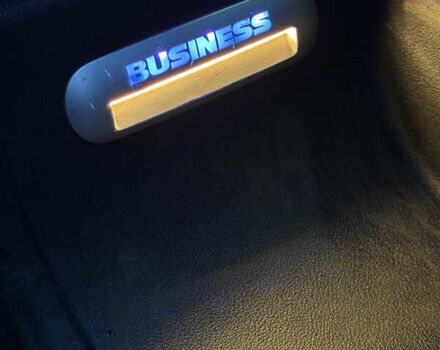 Бежевый Фольксваген Мультиван, объемом двигателя 1.97 л и пробегом 193 тыс. км за 52000 $, фото 41 на Automoto.ua