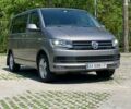 Бежевий Фольксваген Мультиван, об'ємом двигуна 1.97 л та пробігом 170 тис. км за 42600 $, фото 2 на Automoto.ua