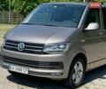 Бежевый Фольксваген Мультиван, объемом двигателя 1.97 л и пробегом 170 тыс. км за 43800 $, фото 1 на Automoto.ua