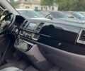 Бежевий Фольксваген Мультиван, об'ємом двигуна 1.97 л та пробігом 155 тис. км за 41500 $, фото 18 на Automoto.ua