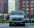Бежевый Фольксваген Мультиван, объемом двигателя 1.97 л и пробегом 77 тыс. км за 54900 $, фото 2 на Automoto.ua