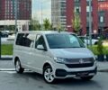 Бежевый Фольксваген Мультиван, объемом двигателя 1.97 л и пробегом 77 тыс. км за 54900 $, фото 1 на Automoto.ua
