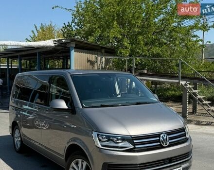 Бежевый Фольксваген Мультиван, объемом двигателя 1.97 л и пробегом 180 тыс. км за 41000 $, фото 1 на Automoto.ua