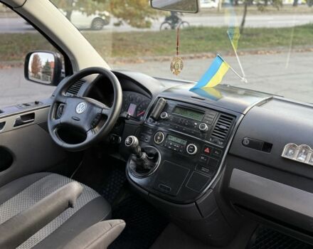 Фольксваген Мультиван 2004 у Дніпро (Дніпропетровську) на Automoto.ua Чорний Фольксваген Мультиван, об'ємом двигуна 2.5 л та пробігом 418 тис. км за 8900 $, фото 11 на Automoto.ua