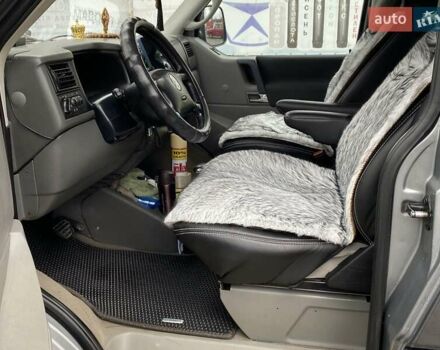 Чорний Фольксваген Мультиван, об'ємом двигуна 2.8 л та пробігом 329 тис. км за 9900 $, фото 26 на Automoto.ua