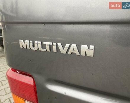Чорний Фольксваген Мультиван, об'ємом двигуна 2.8 л та пробігом 329 тис. км за 9900 $, фото 39 на Automoto.ua