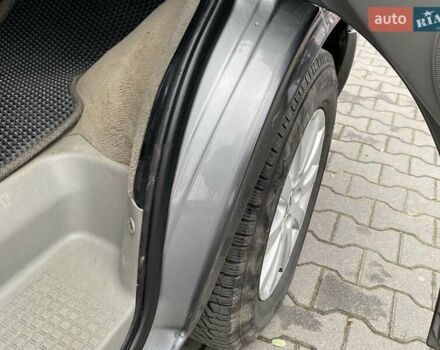 Чорний Фольксваген Мультиван, об'ємом двигуна 2.8 л та пробігом 329 тис. км за 9900 $, фото 37 на Automoto.ua