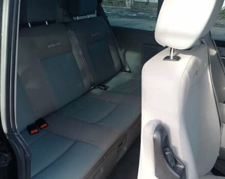 Чорний Фольксваген Мультиван, об'ємом двигуна 2.46 л та пробігом 488 тис. км за 12000 $, фото 7 на Automoto.ua