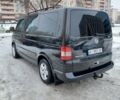 Черный Фольксваген Мультиван, объемом двигателя 2.5 л и пробегом 308 тыс. км за 10000 $, фото 4 на Automoto.ua