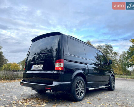 Черный Фольксваген Мультиван, объемом двигателя 3.2 л и пробегом 256 тыс. км за 15400 $, фото 3 на Automoto.ua