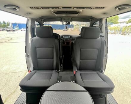 Чорний Фольксваген Мультиван, об'ємом двигуна 2.5 л та пробігом 310 тис. км за 13000 $, фото 10 на Automoto.ua