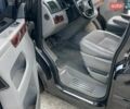 Черный Фольксваген Мультиван, объемом двигателя 3.2 л и пробегом 138 тыс. км за 17000 $, фото 9 на Automoto.ua