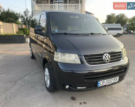 Черный Фольксваген Мультиван, объемом двигателя 2.5 л и пробегом 355 тыс. км за 9500 $, фото 10 на Automoto.ua