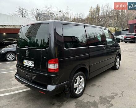 Черный Фольксваген Мультиван, объемом двигателя 3.2 л и пробегом 305 тыс. км за 8700 $, фото 14 на Automoto.ua