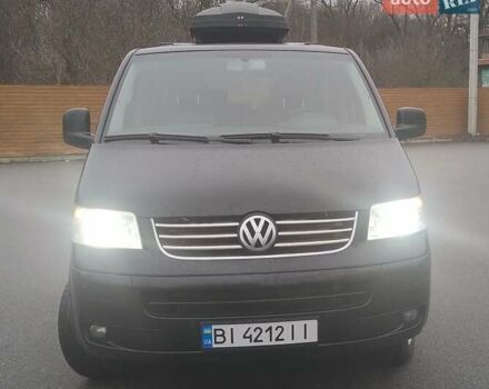 Черный Фольксваген Мультиван, объемом двигателя 3.19 л и пробегом 330 тыс. км за 13800 $, фото 7 на Automoto.ua