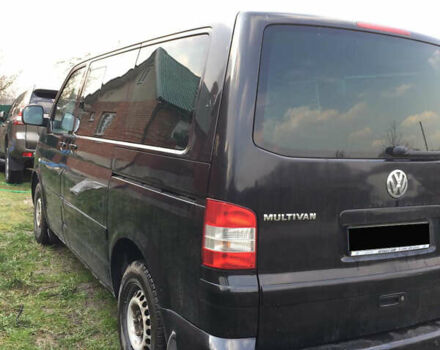 Черный Фольксваген Мультиван, объемом двигателя 2.46 л и пробегом 58 тыс. км за 2500 $, фото 1 на Automoto.ua
