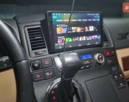 Чорний Фольксваген Мультиван, об'ємом двигуна 2.5 л та пробігом 290 тис. км за 13500 $, фото 5 на Automoto.ua