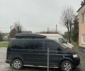 Черный Фольксваген Мультиван, объемом двигателя 2.46 л и пробегом 350 тыс. км за 18500 $, фото 2 на Automoto.ua