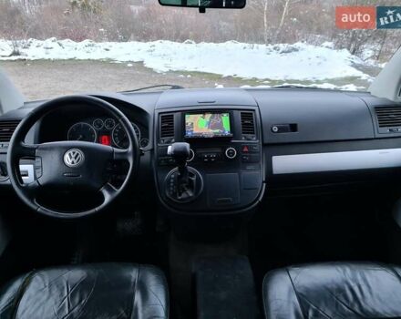 Чорний Фольксваген Мультиван, об'ємом двигуна 2.5 л та пробігом 256 тис. км за 9900 $, фото 15 на Automoto.ua