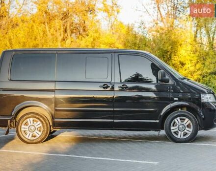 Черный Фольксваген Мультиван, объемом двигателя 2.47 л и пробегом 201 тыс. км за 14000 $, фото 10 на Automoto.ua