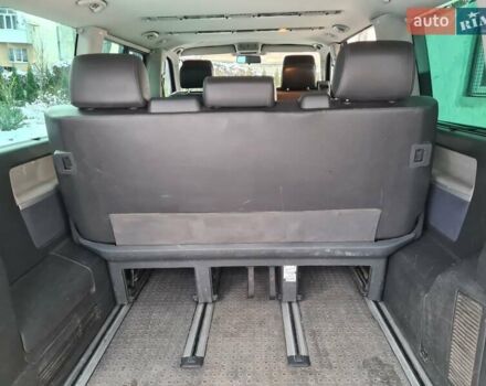 Чорний Фольксваген Мультиван, об'ємом двигуна 2.5 л та пробігом 256 тис. км за 9900 $, фото 13 на Automoto.ua