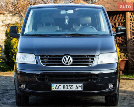 Черный Фольксваген Мультиван, объемом двигателя 2.5 л и пробегом 354 тыс. км за 13900 $, фото 9 на Automoto.ua