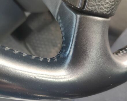 Черный Фольксваген Мультиван, объемом двигателя 1.6 л и пробегом 170 тыс. км за 16000 $, фото 5 на Automoto.ua