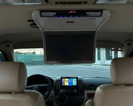 Чорний Фольксваген Мультиван, об'ємом двигуна 3.2 л та пробігом 256 тис. км за 18200 $, фото 16 на Automoto.ua