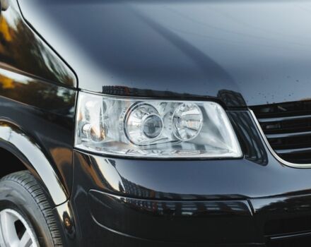 Черный Фольксваген Мультиван, объемом двигателя 0 л и пробегом 201 тыс. км за 14000 $, фото 4 на Automoto.ua