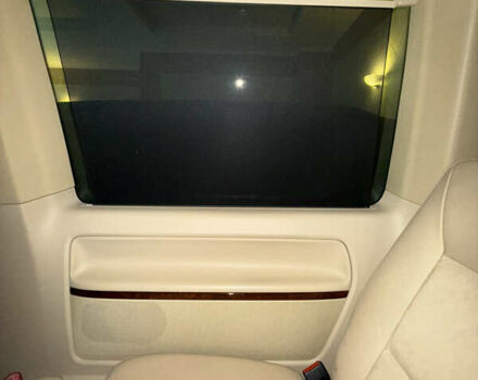 Черный Фольксваген Мультиван, объемом двигателя 3.19 л и пробегом 70 тыс. км за 27000 $, фото 18 на Automoto.ua