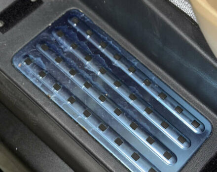 Черный Фольксваген Мультиван, объемом двигателя 3.19 л и пробегом 70 тыс. км за 27000 $, фото 19 на Automoto.ua