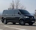 Черный Фольксваген Мультиван, объемом двигателя 2.5 л и пробегом 393 тыс. км за 17900 $, фото 4 на Automoto.ua
