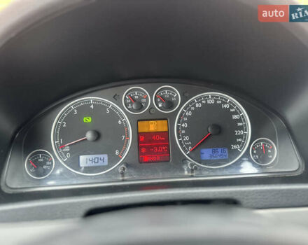 Чорний Фольксваген Мультиван, об'ємом двигуна 3.19 л та пробігом 356 тис. км за 14900 $, фото 13 на Automoto.ua