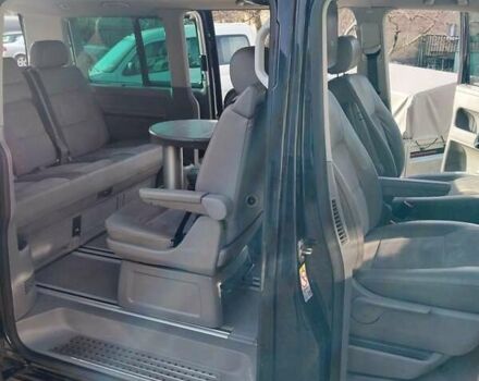 Чорний Фольксваген Мультиван, об'ємом двигуна 2.5 л та пробігом 267 тис. км за 19200 $, фото 24 на Automoto.ua