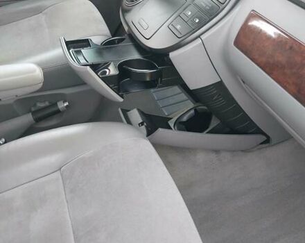 Чорний Фольксваген Мультиван, об'ємом двигуна 2.5 л та пробігом 267 тис. км за 19200 $, фото 19 на Automoto.ua