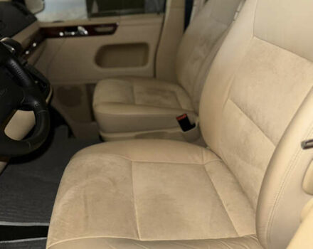 Черный Фольксваген Мультиван, объемом двигателя 3.19 л и пробегом 70 тыс. км за 27000 $, фото 7 на Automoto.ua