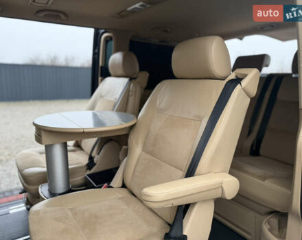 Чорний Фольксваген Мультиван, об'ємом двигуна 2.46 л та пробігом 300 тис. км за 13999 $, фото 25 на Automoto.ua