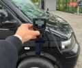 Черный Фольксваген Мультиван, объемом двигателя 2.5 л и пробегом 286 тыс. км за 16000 $, фото 69 на Automoto.ua