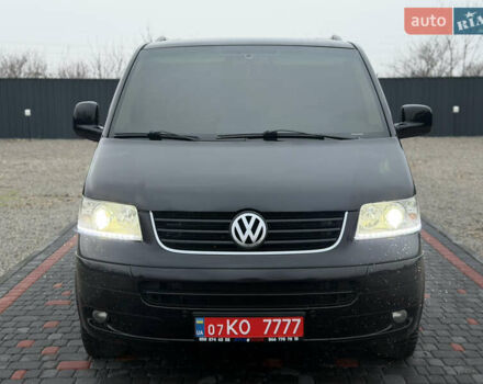 Чорний Фольксваген Мультиван, об'ємом двигуна 2.46 л та пробігом 300 тис. км за 13999 $, фото 6 на Automoto.ua