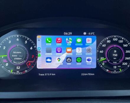 Черный Фольксваген Мультиван, объемом двигателя 2 л и пробегом 250 тыс. км за 9200 $, фото 21 на Automoto.ua