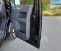 Черный Фольксваген Мультиван, объемом двигателя 2.5 л и пробегом 298 тыс. км за 19300 $, фото 3 на Automoto.ua