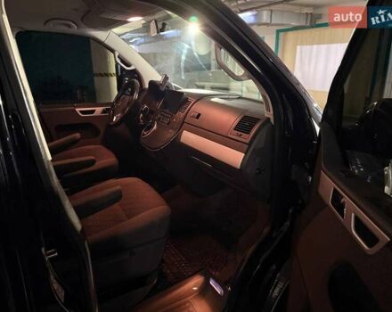 Черный Фольксваген Мультиван, объемом двигателя 1.97 л и пробегом 308 тыс. км за 20000 $, фото 4 на Automoto.ua