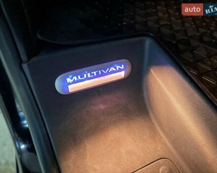Черный Фольксваген Мультиван, объемом двигателя 1.97 л и пробегом 308 тыс. км за 20000 $, фото 14 на Automoto.ua