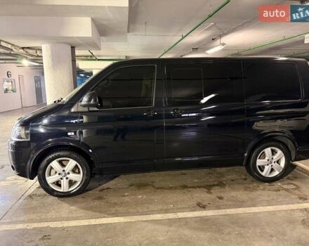 Черный Фольксваген Мультиван, объемом двигателя 1.97 л и пробегом 308 тыс. км за 20000 $, фото 17 на Automoto.ua